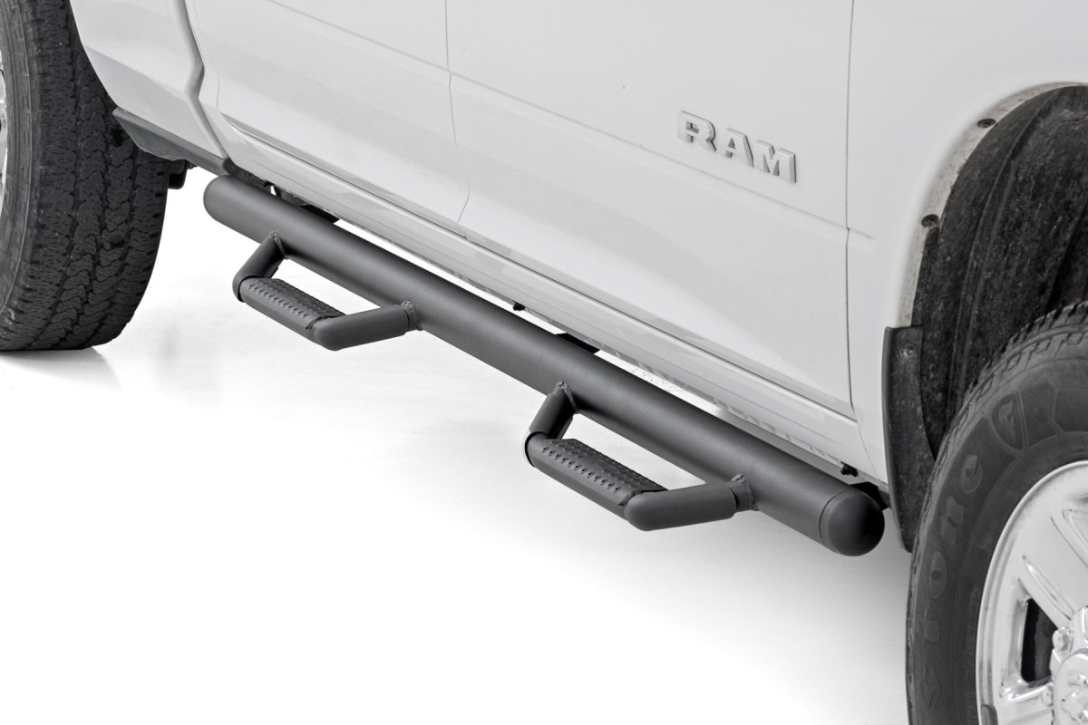 Dodge Ram 1500 Nerf Steps - Cab Length - Rough Country - Crew Cab | SRW - '09-'10